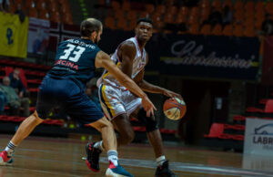 Serie B: La Libertas Livorno domina un derby a senso unico. Contro Cecina è 71-47