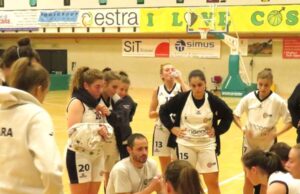 B femminile: Il Costone Siena a caccia del settebello riceve Prato al PalaOrlandi