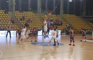 C Gold: Altopascio scappa nella ripresa. Al PalaTagliate il BC Lucca cede 82-75