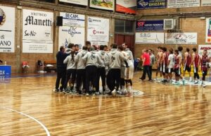 Il big match si tinge di gialloblu. la Virtus Siena cade al PalaBetti 71-66 dopo un overtime