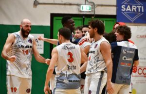 La SIBE Prato batte Cecina e la aggancia in vetta. Flop di Castelfiorentino, bene anche Legnaia, corsara a Spezia
