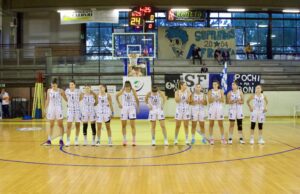 Umbertide festeggia la prima vittoria. Battuta Rovigo 64-56