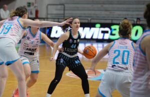 A2 Femminile: Umbertide sconfitta a Roseto. Al PalaMaggetti vincono le Panthers 62-41