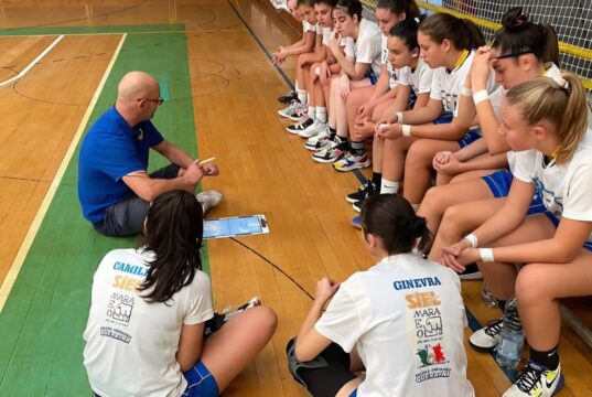 Un centimetro alla volta: Andrea Franceschini, il coach che continua a fare la differenza anche lontano dalla panchina