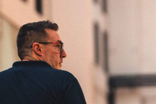 “Oltre il ferro – tutti i minuti del basket”, coach Paoletti diventa scrittore