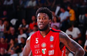 LBA: Un quintetto a punteggio pieno. Massinburg sulla sirena ferma Milano